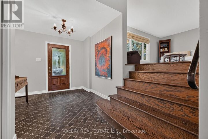 Property Photo:  325 Coleridge Drive  ON N2L 2V5 
