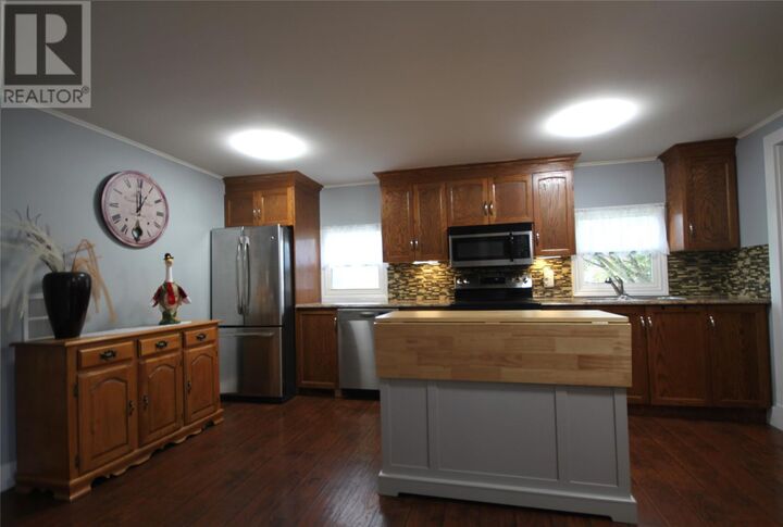 Property Photo:  20 Evergreen Drive  NL A1L 1A6 