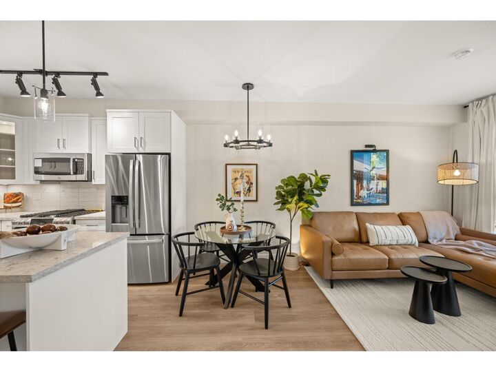 Property Photo:  20926 83 Avenue 407  BC V2Y 3Y9 