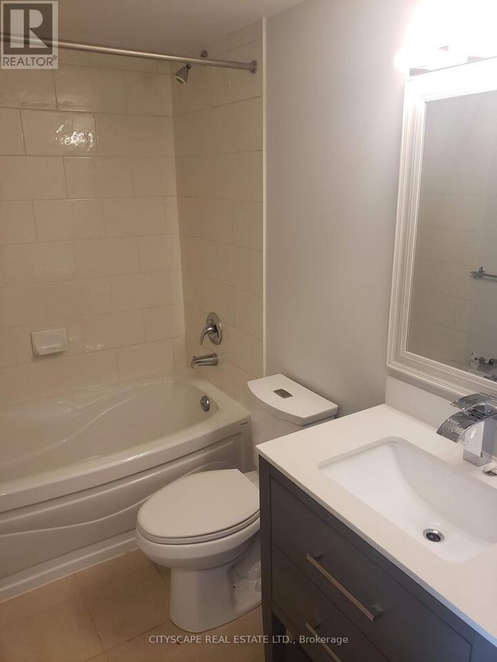 Property Photo: 81 Navy Wharf Court 2911 ON M5V 3S2