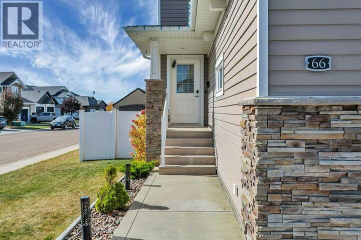 Property Photo: 66 Morris Court AB T4M 0B7