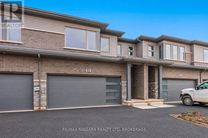 Property Photo:  4552 Portage Road 88  ON L2E 6A8 