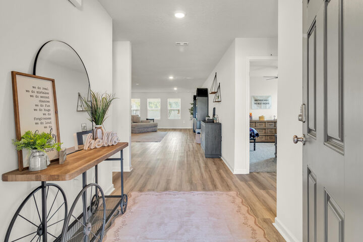 Property Photo:  5415 Torchwood Drive  FL 32531 