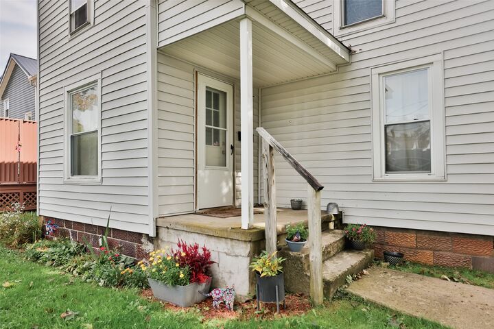 Property Photo: 318 Gould Street PA 16407