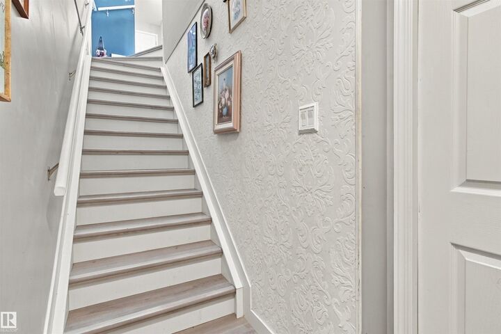 Property Photo:  3040 Spence Wynd SW 73  AB T6X 1N7 