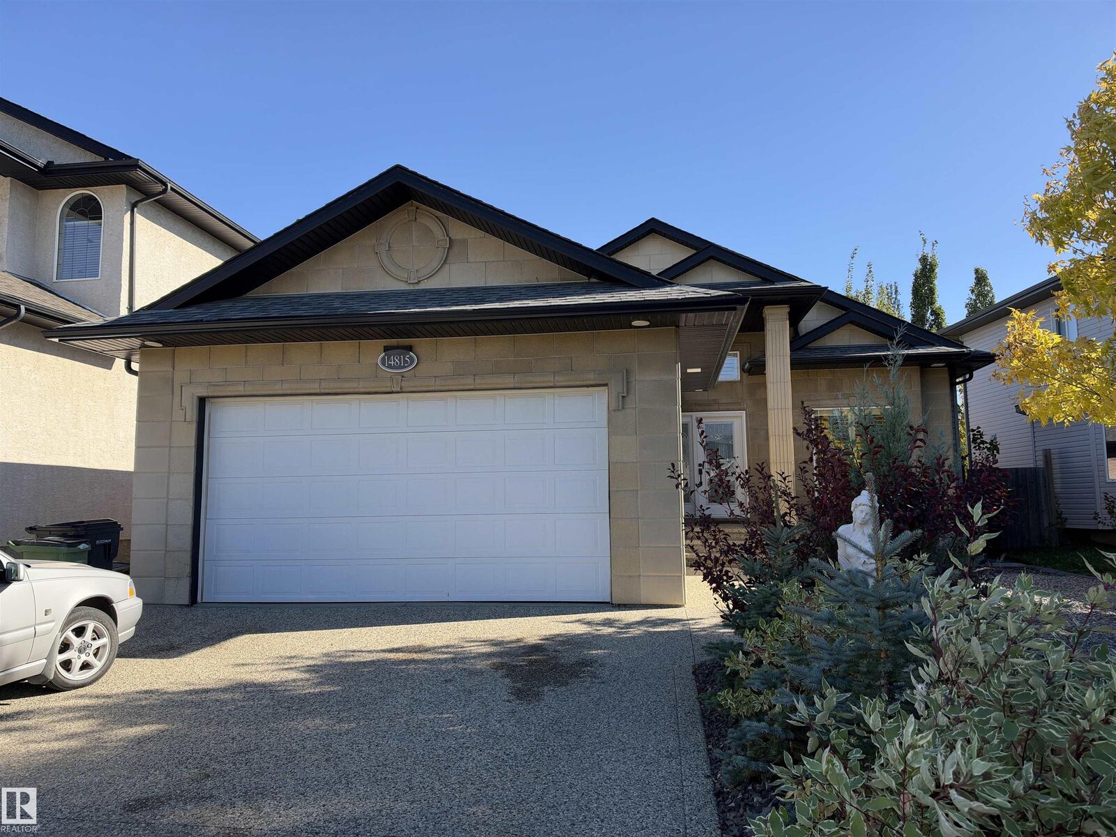 Property Photo:  14815 16 Street NW  AB T5Y 3J1 