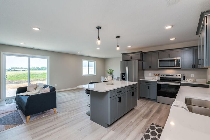 Property Photo: 3121 Scotch Lane MN 56001