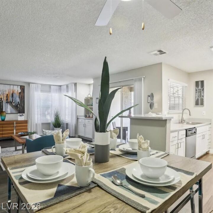 Property Photo:  2312 Green Valley Parkway 3312  NV 89014 