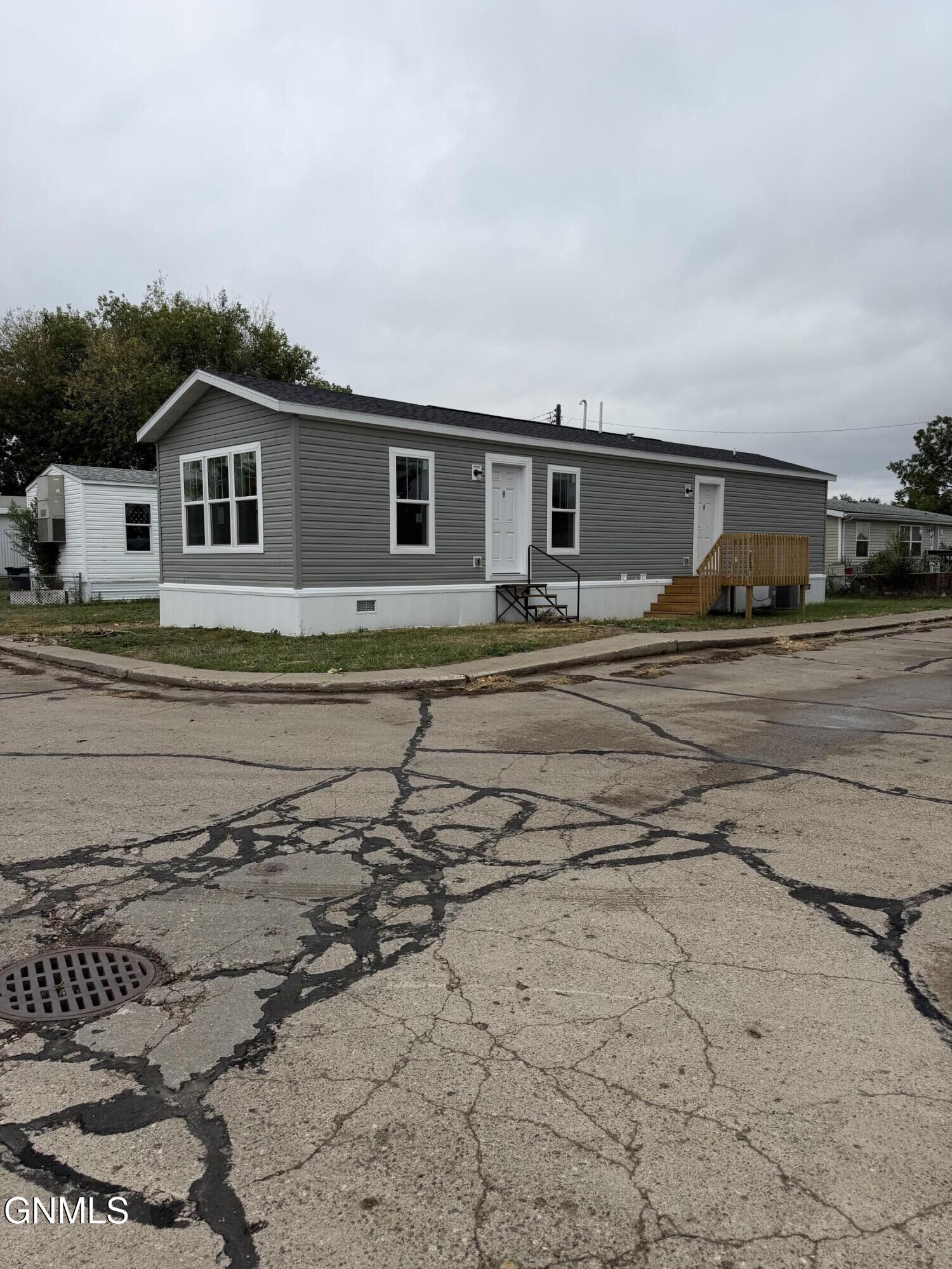 Property Photo:  703 6th Avenue SE C1  ND 58554 