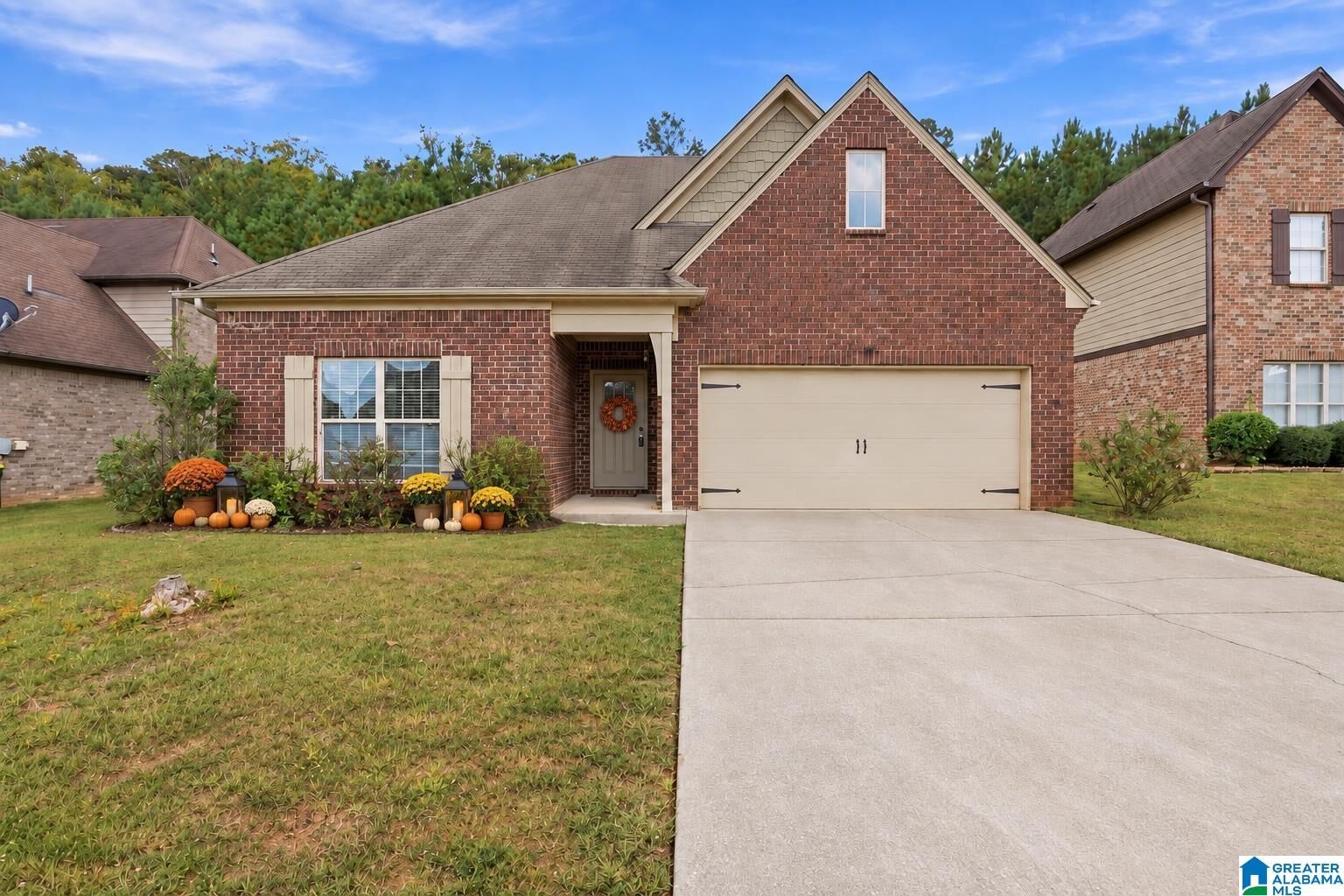 Property Photo:  3096 Rosewalk Drive  AL 35004 