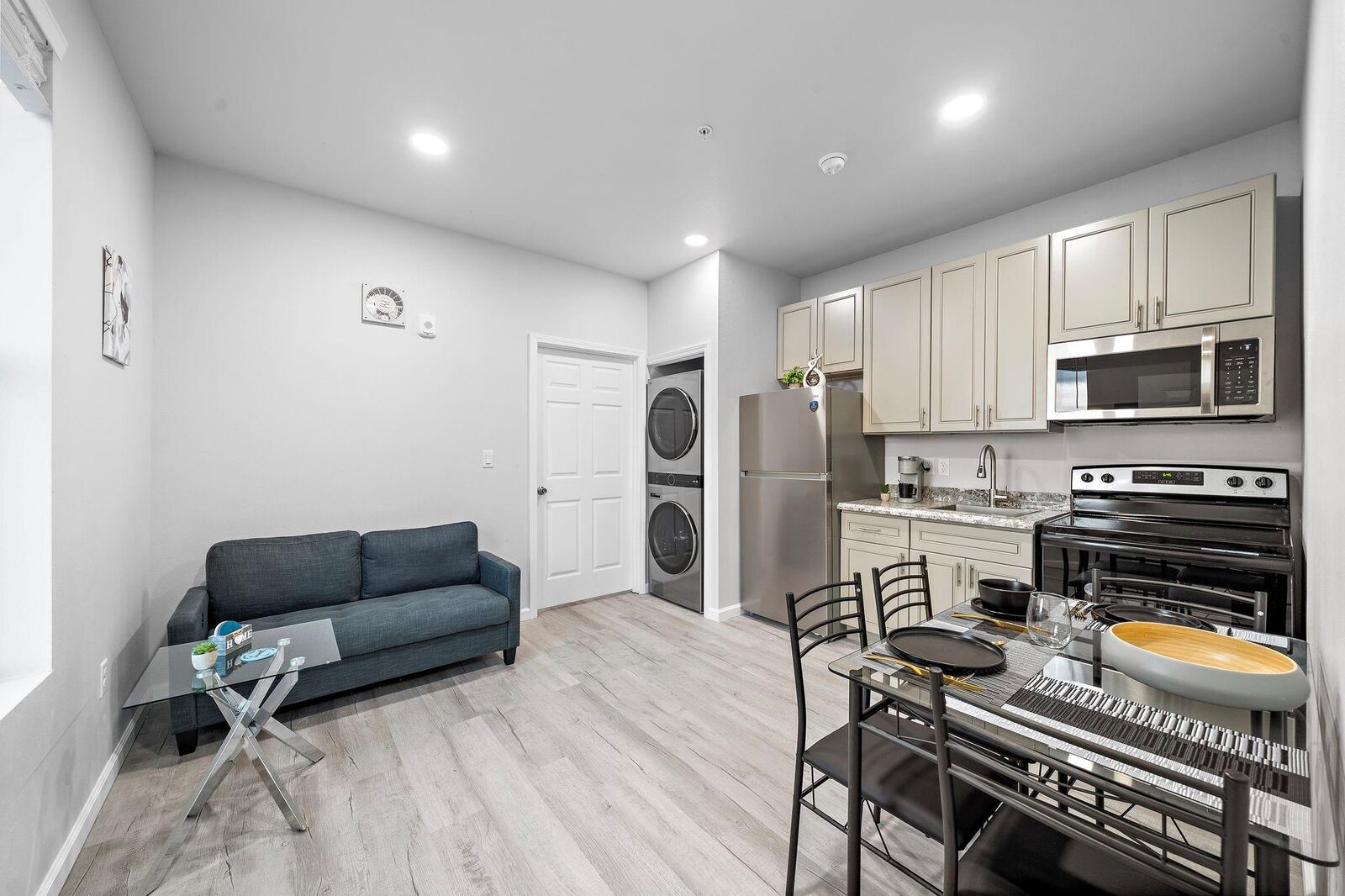 Property Photo: 803 Avenue K Unit F TX 77550