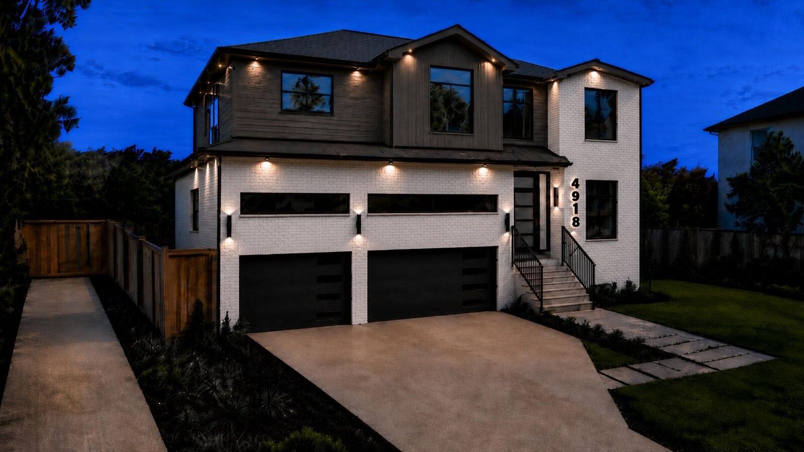 Property Photo:  4918 Wigton Drive  TX 77096 