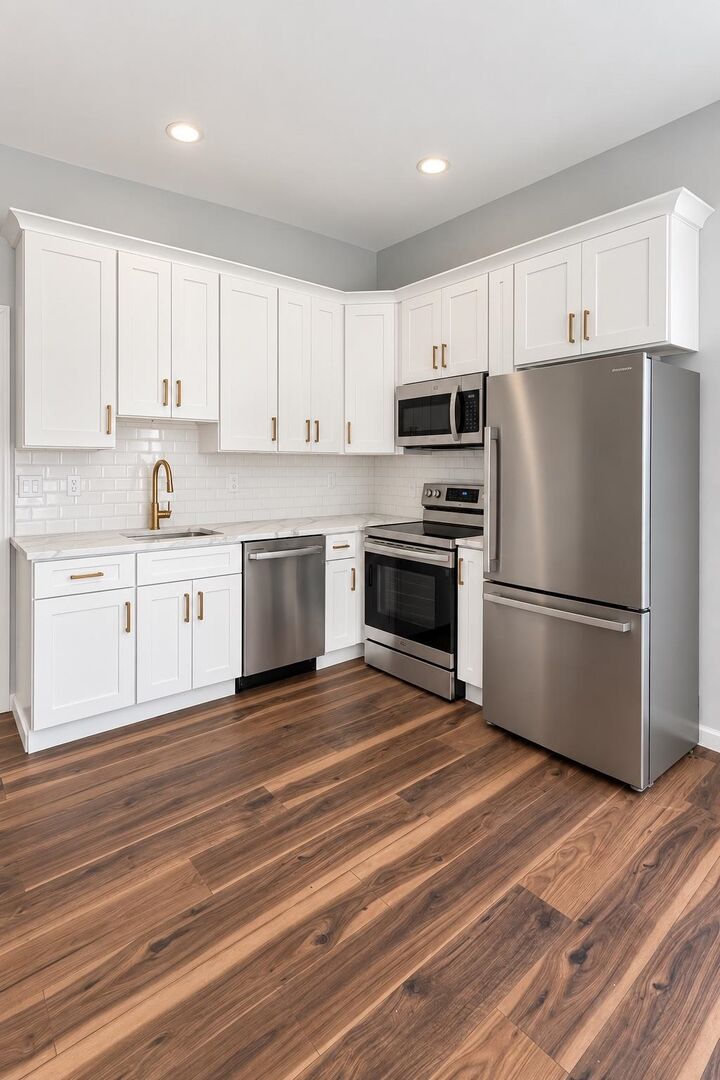 Property Photo:  733 Anderson Ave 3  NJ 07010 