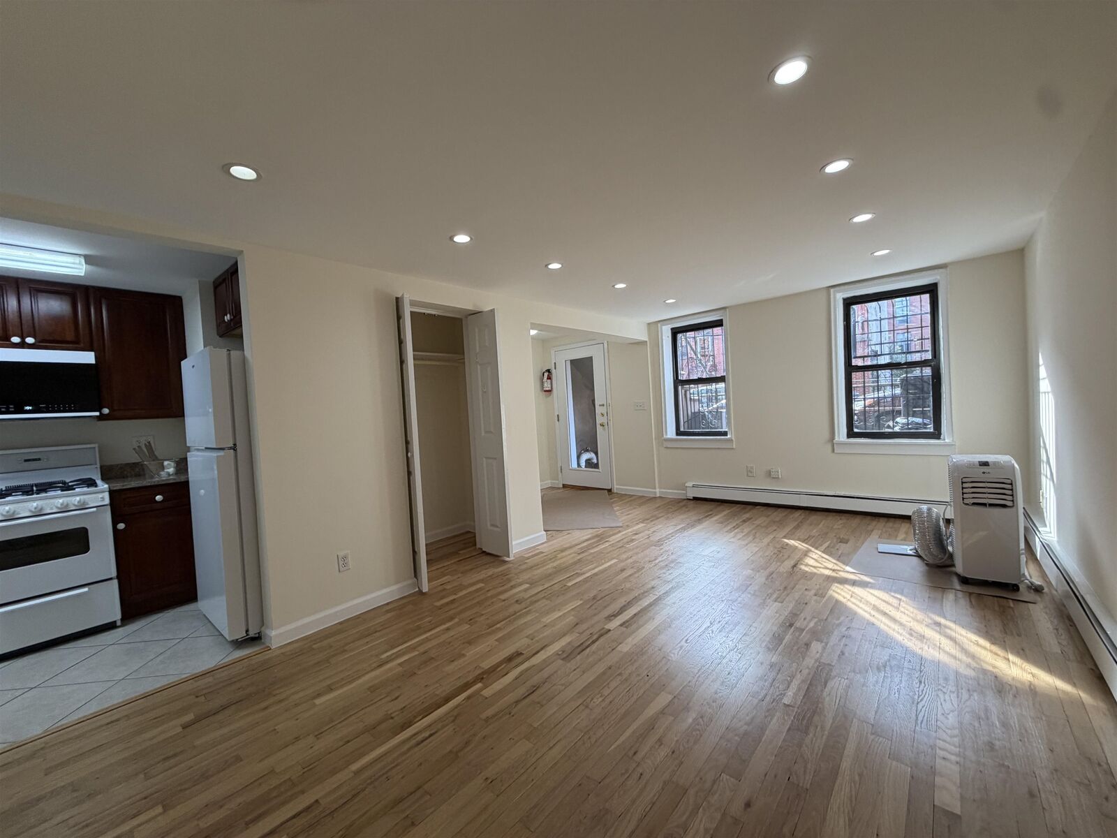 Property Photo: 522 Manila Ave G NJ 07302