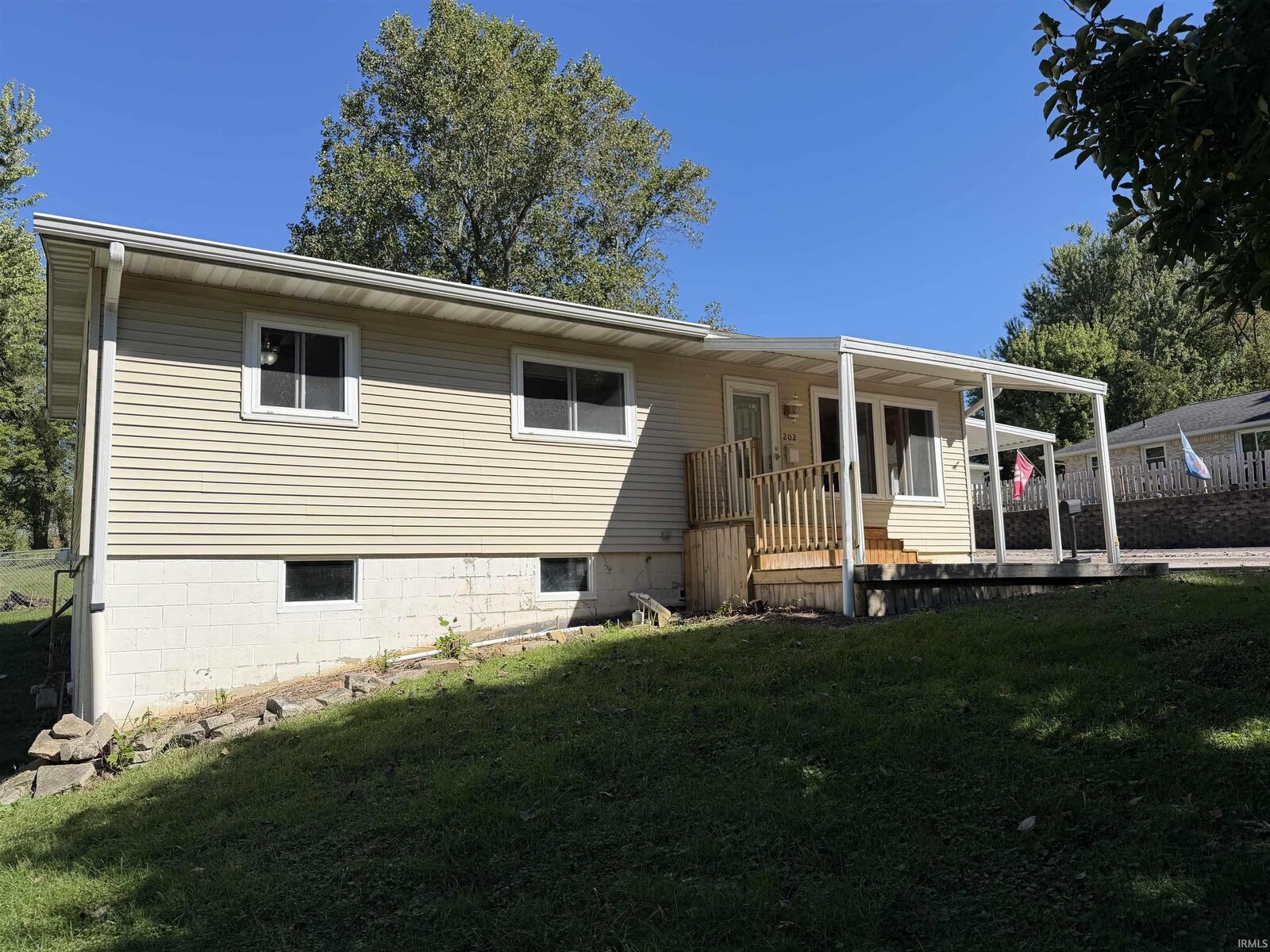 Property Photo: 202 W Chester Drive IN 47429