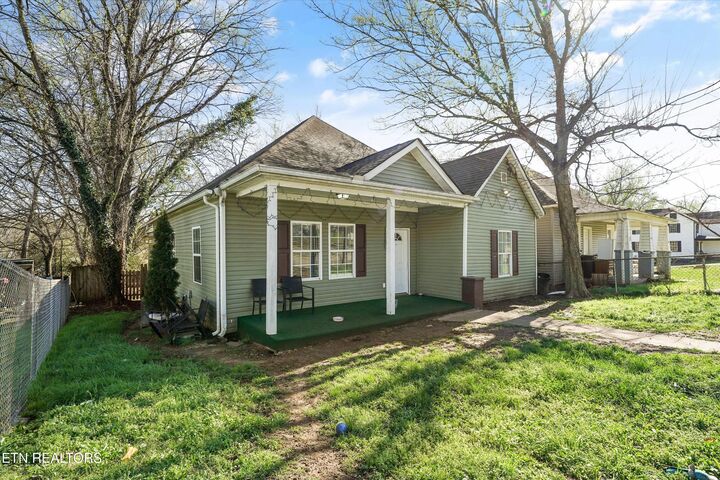 Property Photo:  1332 Beaumont Ave  TN 37921 