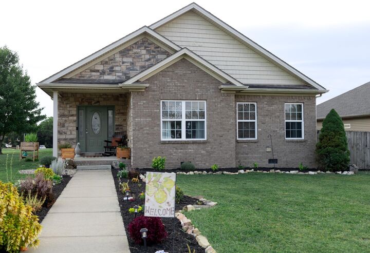 Property Photo:  101 Red Robin Way  KY 40390 