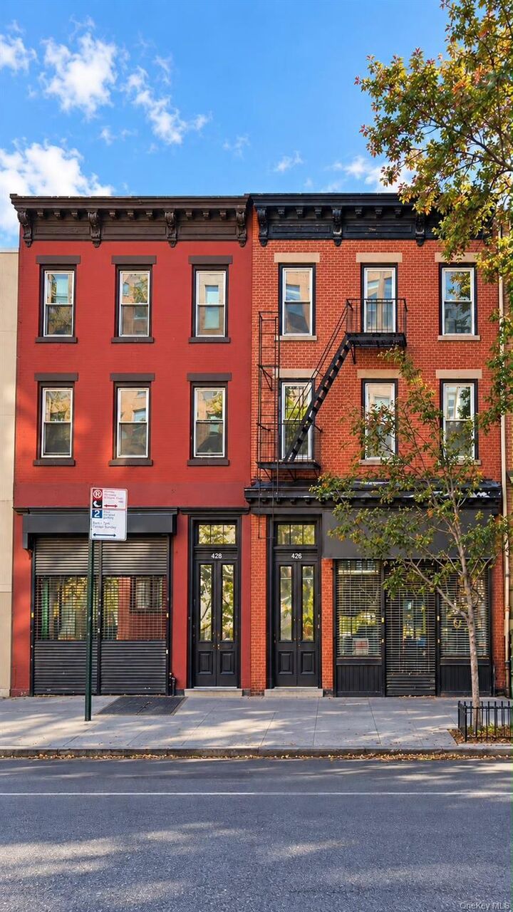 Property Photo:  426 Atlantic Avenue  NY 11217 