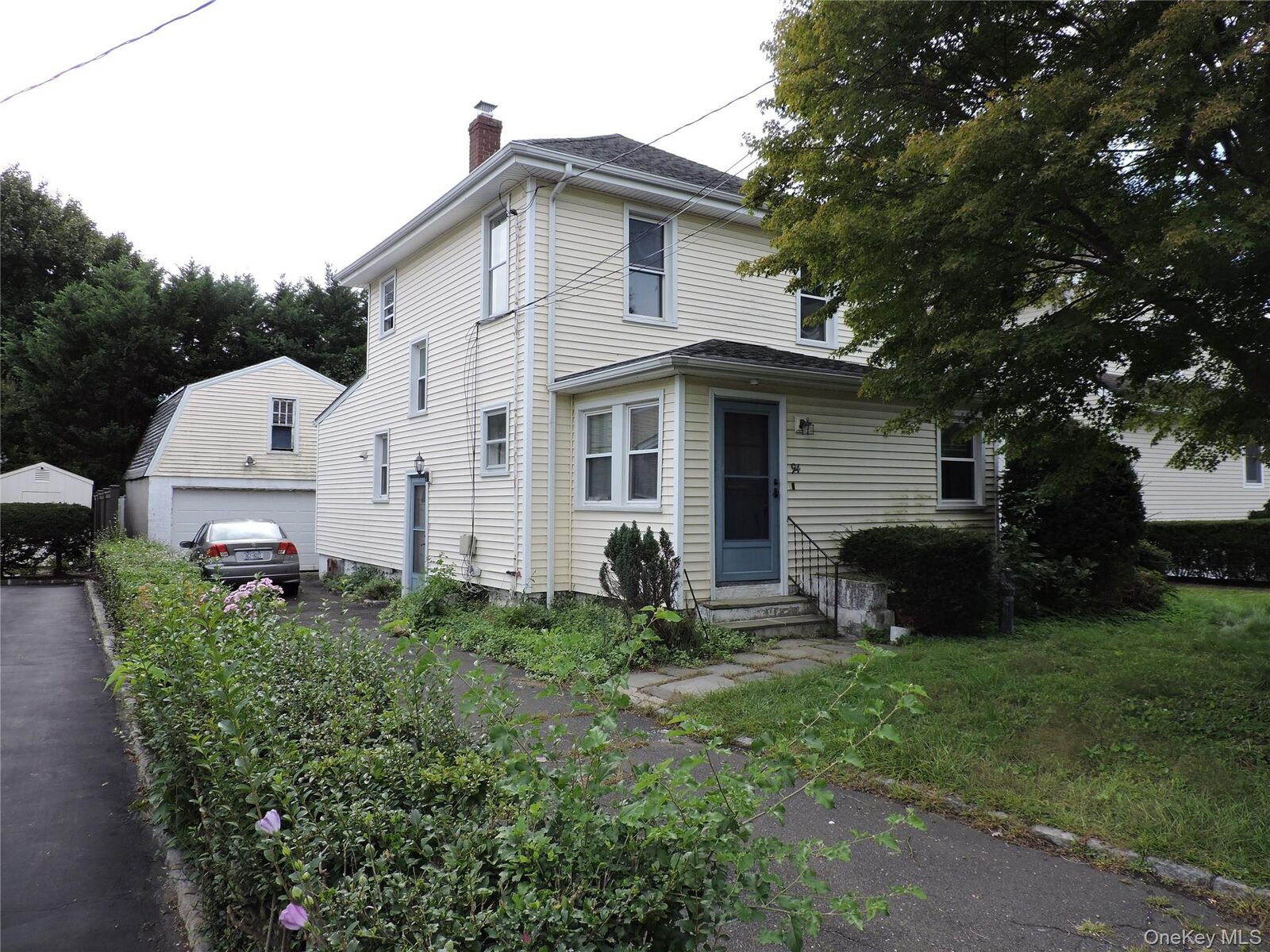 Property Photo:  94 Locust Avenue  NY 10583 
