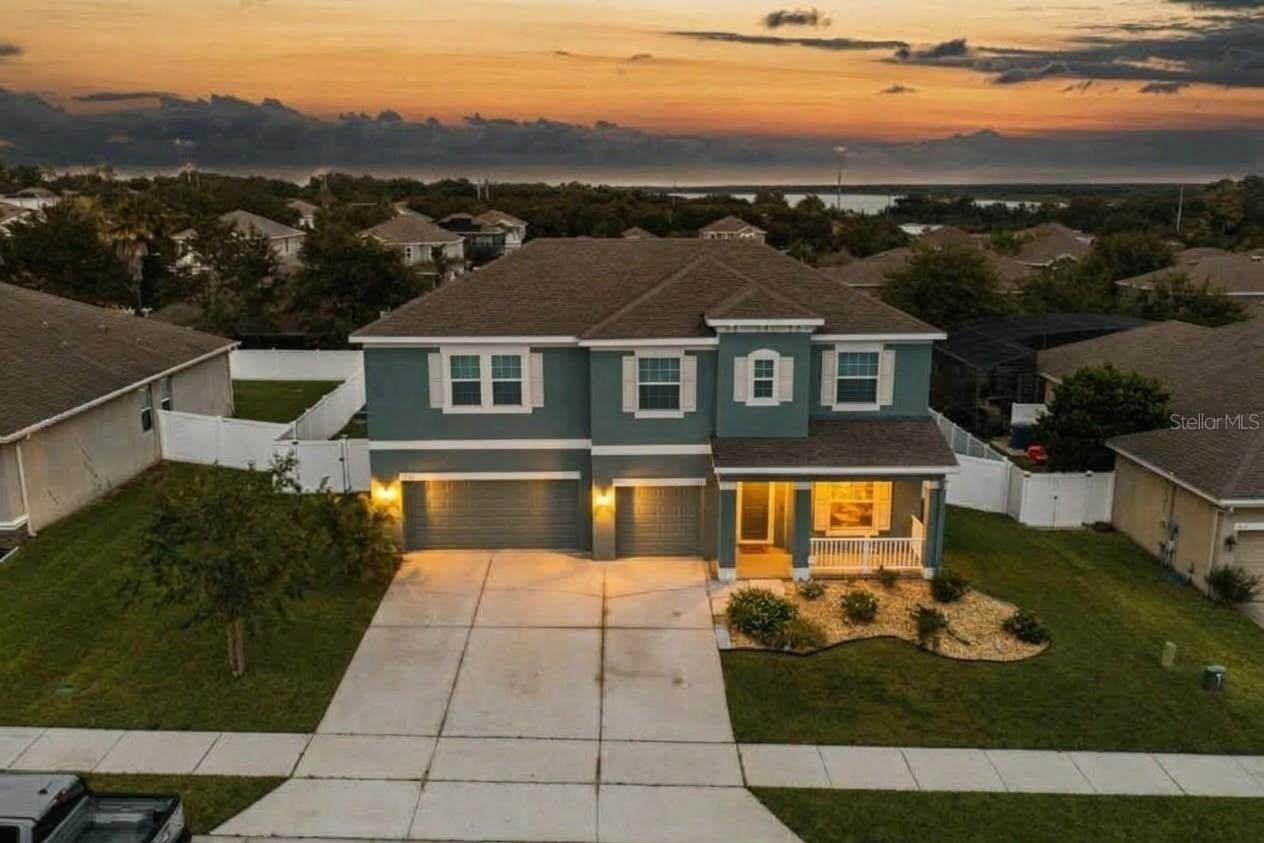 Property Photo: 3026 Zander Drive FL 32735