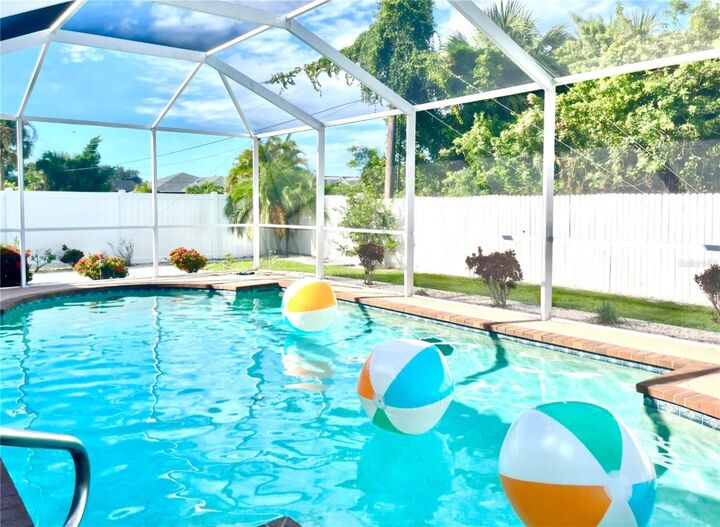 Property Photo: 582 Azalea Drive NW FL 33952
