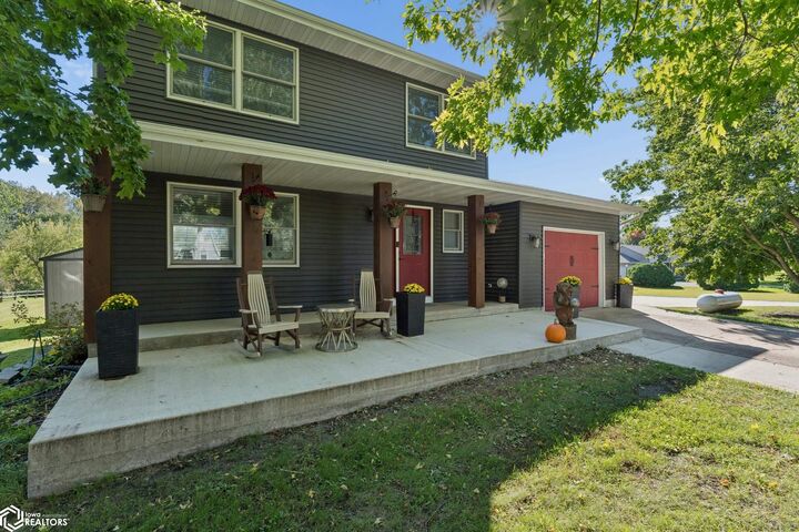 Property Photo:  1403 Broad Street  IA 50464 