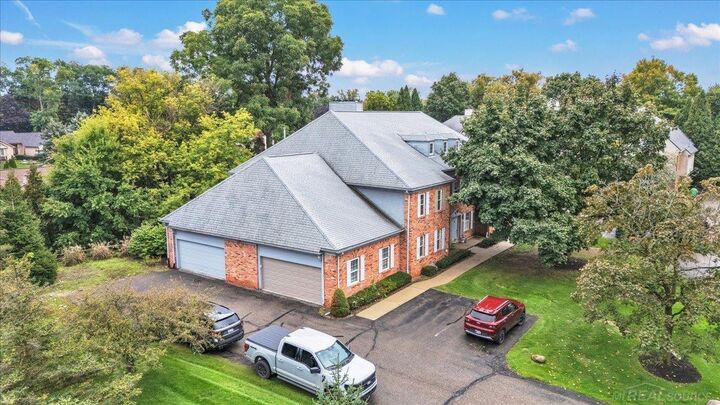 Property Photo: 1625 Huntington Park MI 48309