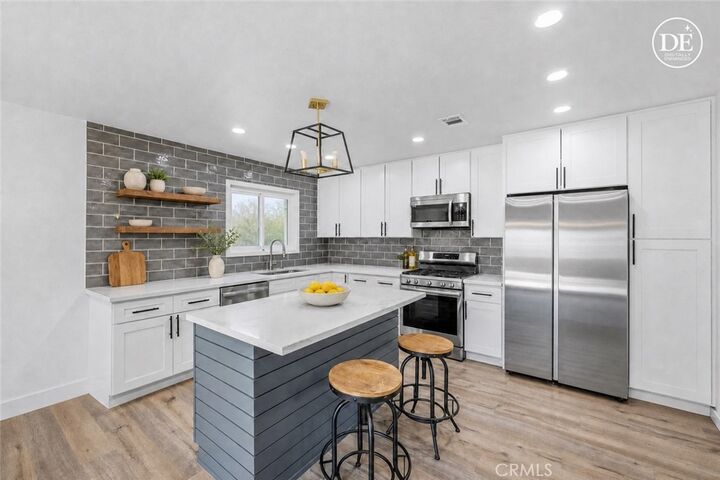 Property Photo: 30825 Palo Alto CA 92373