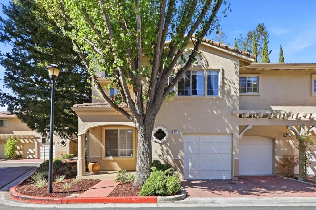 Property Photo:  432 Bella Corte  CA 94043 