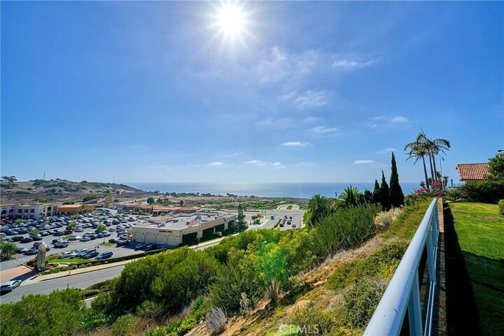 Property Photo: 30933 Rue Valois CA 90275