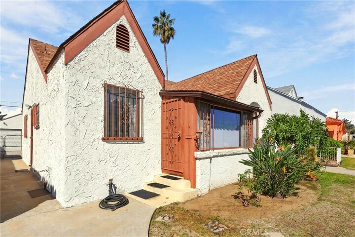 Property Photo:  7819 Dalton  CA 90047 