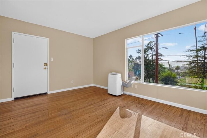 Property Photo:  1442 Verd Oaks A  CA 91205 