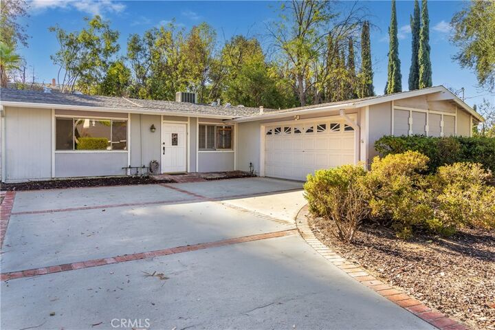 Property Photo:  7055 Middlesbury Ridge Circle  CA 91307 