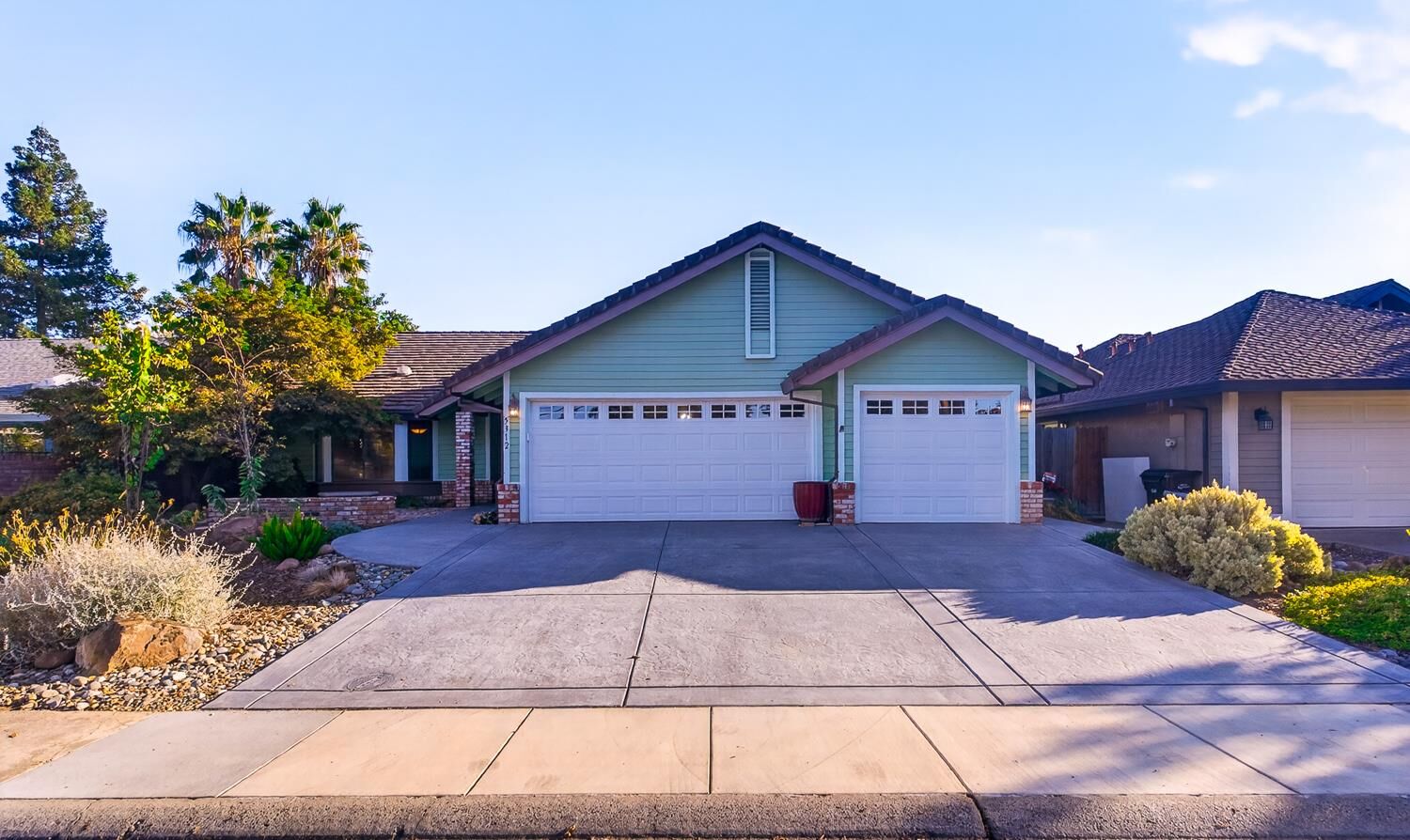 Property Photo: 5312 Engle Road CA 95608