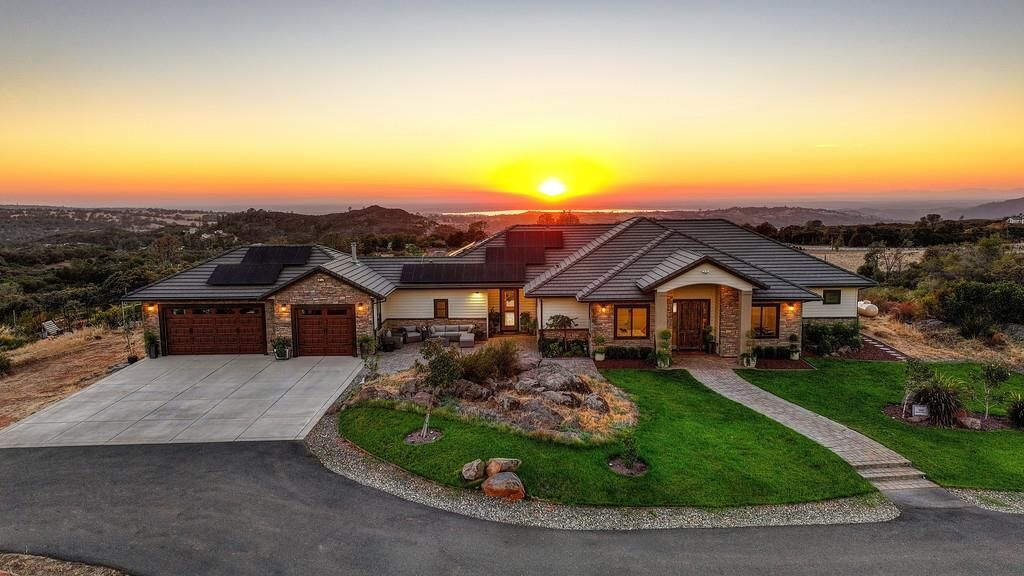 Property Photo:  5110 Broken Bow Lane  CA 95672 