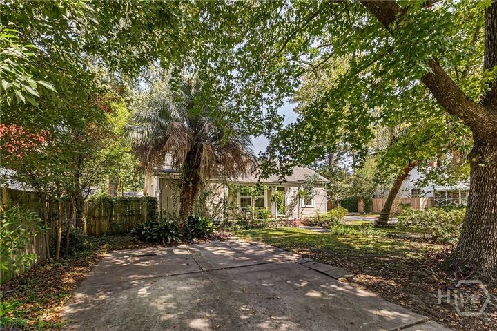 Property Photo:  1338 E 53rd Street  GA 31404 