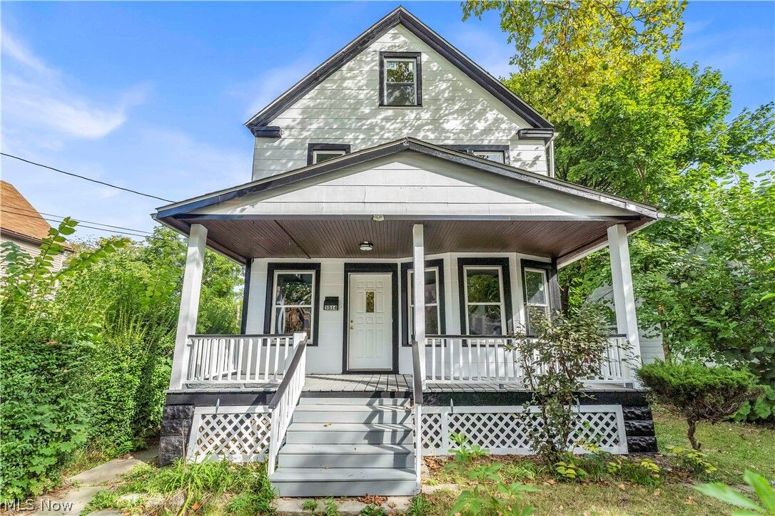 Property Photo:  3514 Leopold Avenue  OH 44109 