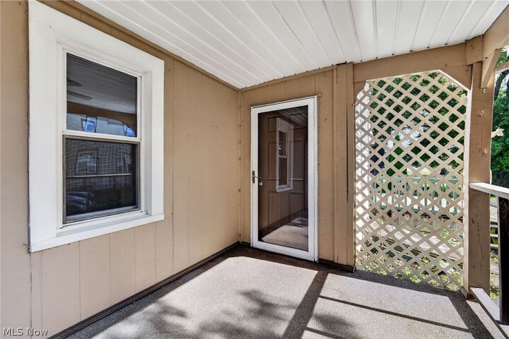Property Photo: 13699 Kauffman Avenue OH 44276
