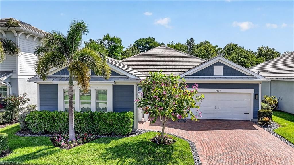 Property Photo:  3821 Helmsman Dr  FL 34120 