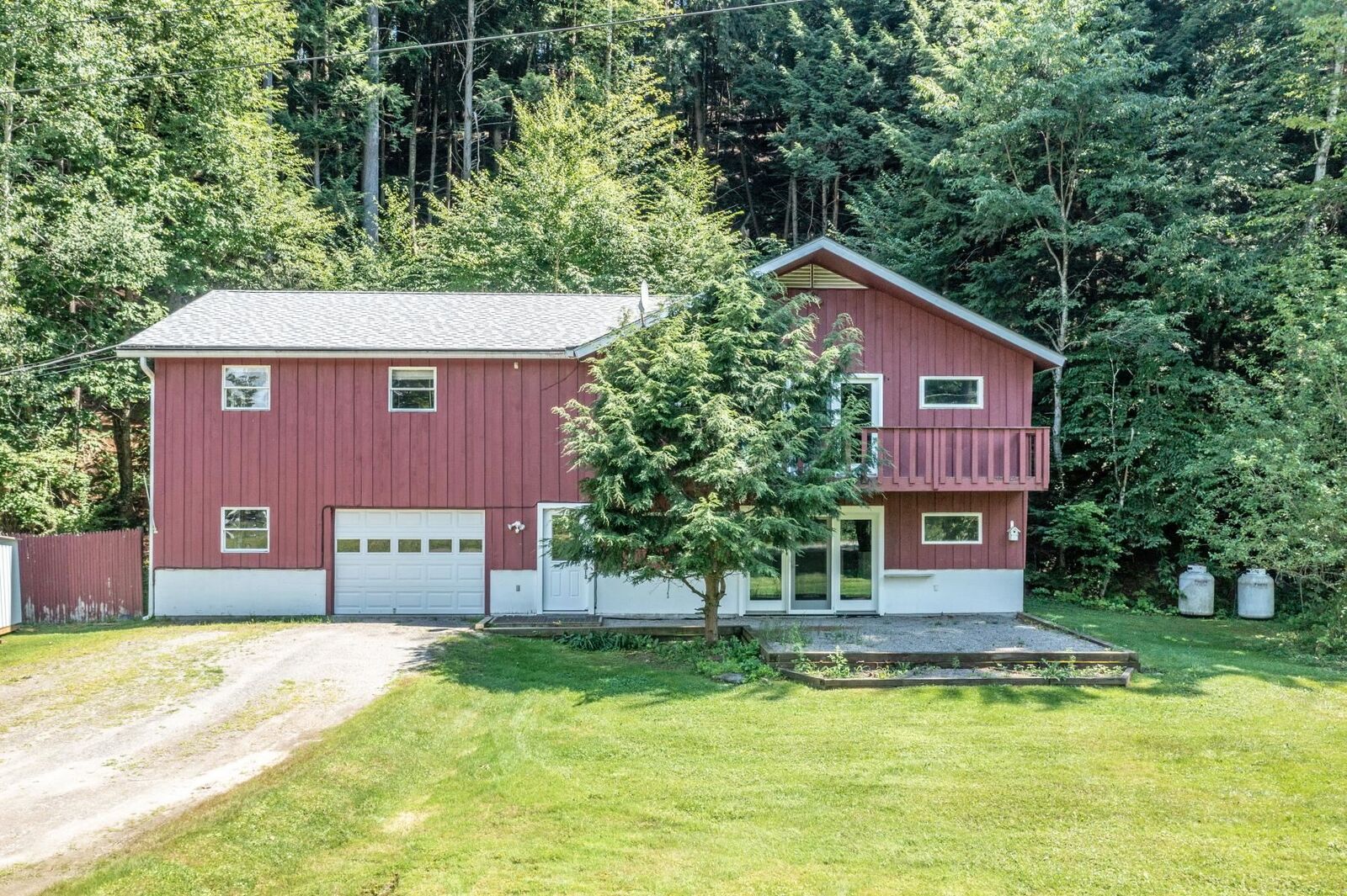 Property Photo: 257 Meadow Lane VT 05672