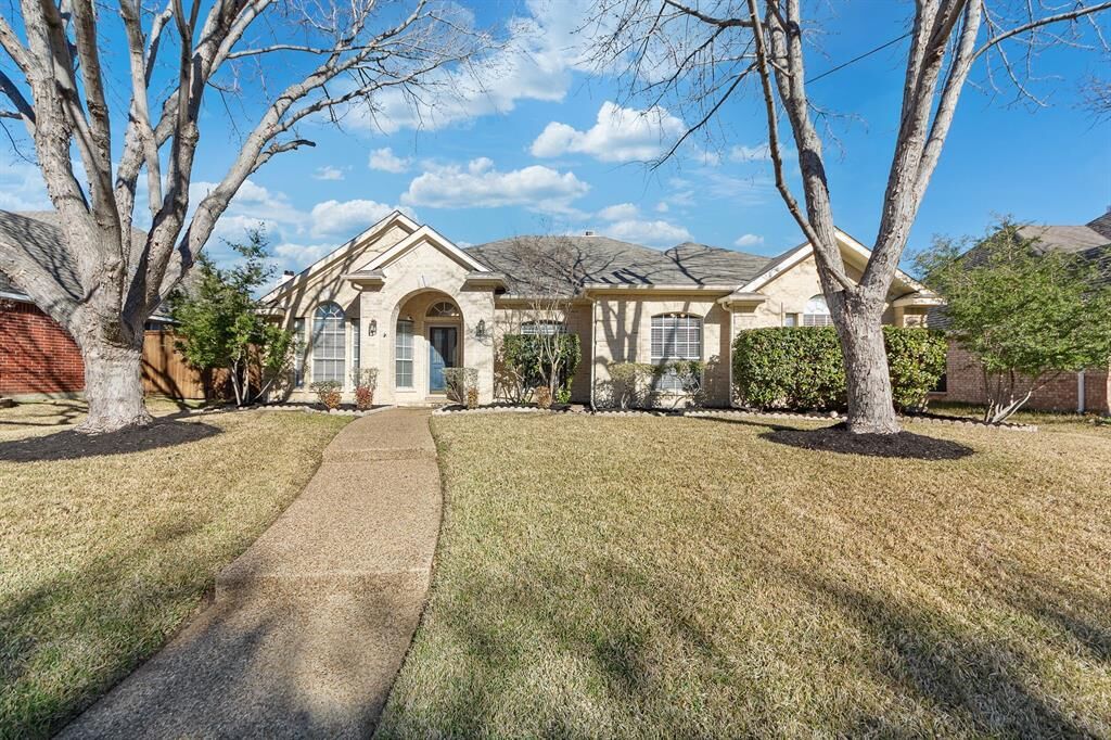 Property Photo:  10100 Max Lane  TX 75035 