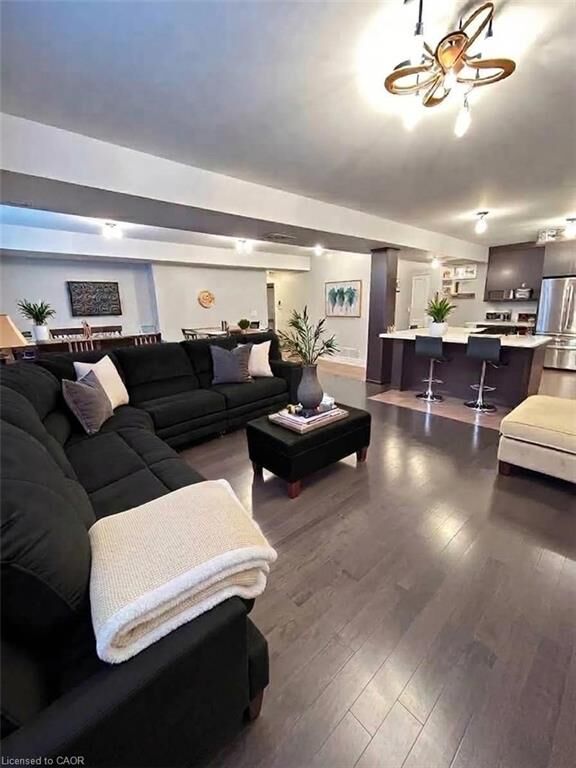 Property Photo:  545 Eaglewood Drive 2 Lower  ON L8W 3J3 