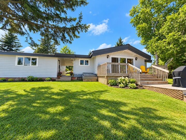 Property Photo: 110 Bayview Drive PE C0B 1E0
