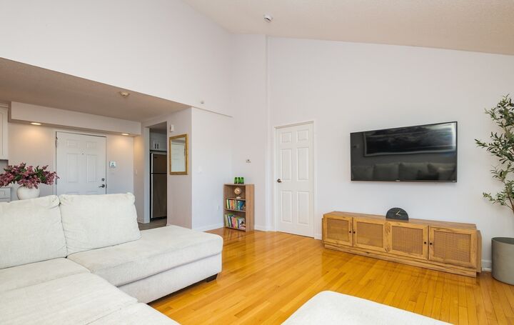 Property Photo:  100 Boatswains Way 510  MA 02150 
