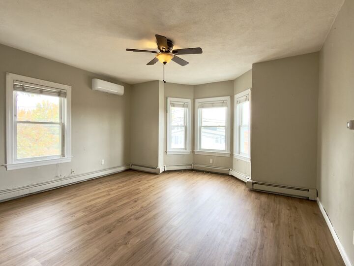 Property Photo:  99 Pine St 1  MA 02453 