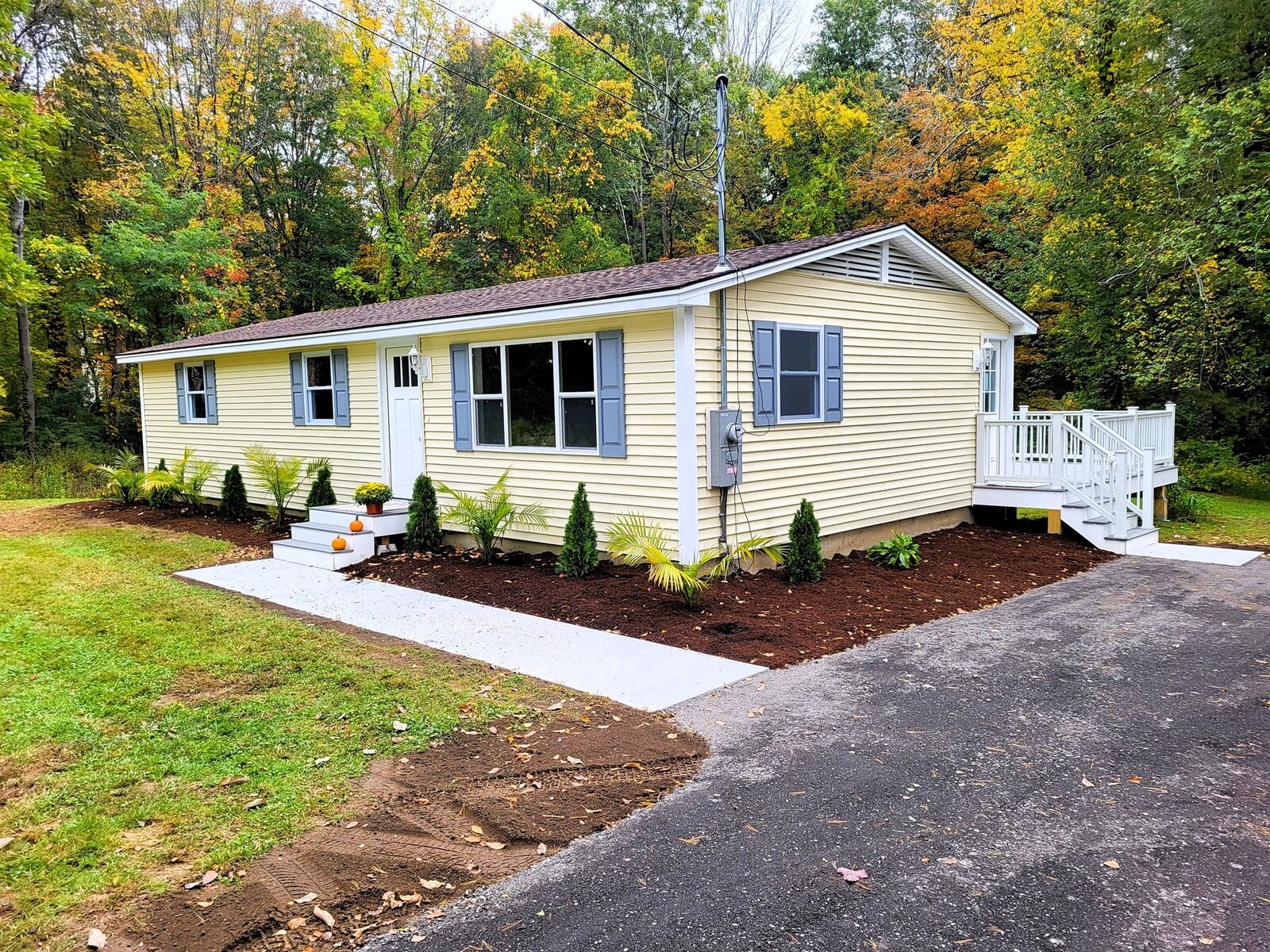 Property Photo:  389 Breakneck Rd  MA 01550 