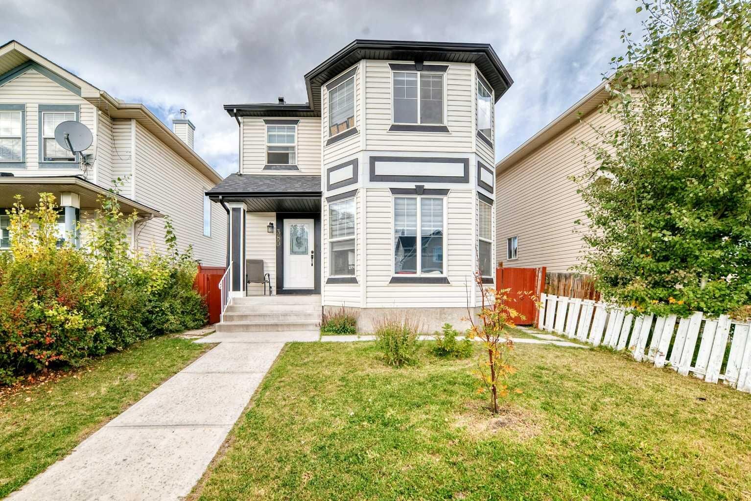 Property Photo:  380 Taradale Drive NE  AB T3J 4S2 