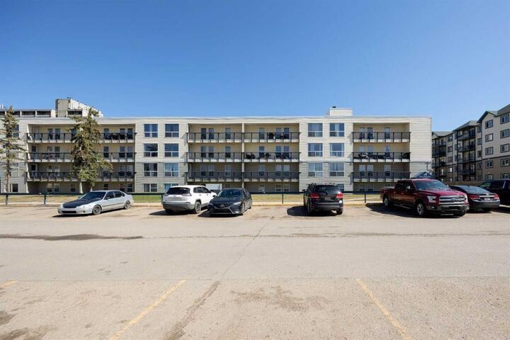 Photo de la propriété:  14921 Macdonald Drive 110  AB T9H 4H2 