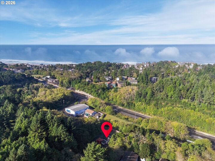 Property Photo: 2740 SE Highway 101 OR 97367