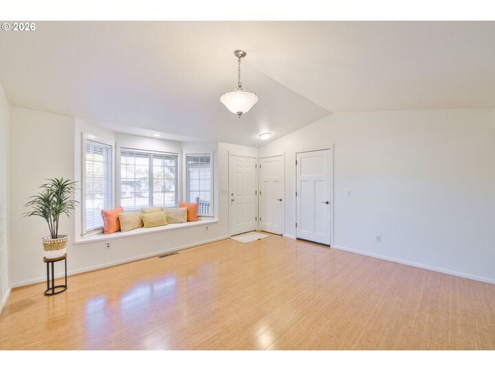 Property Photo:  1351 SW 217th Ave  OR 97003 